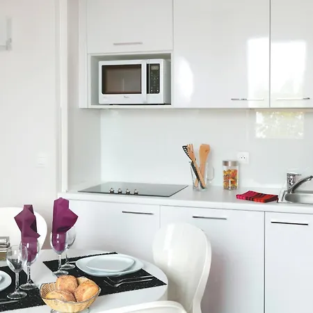 Ξενοδοχείο με διαμερίσματα Appart'city Confort Grenoble Inovallee